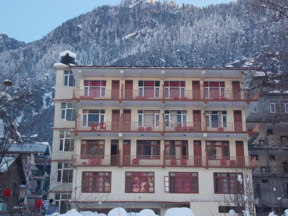 Dormico'S Hotel Snowbird Manāli Exterior foto